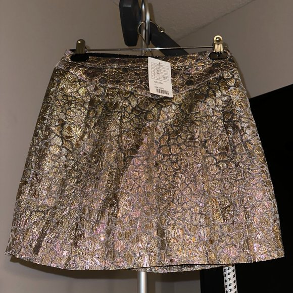 Urban Outfitters Mini Skirt, size 4, NWT - Picture 1 of 4